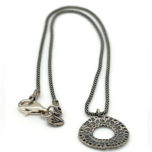 Silpada Hammered Disc Popcorn Chain Necklace - Picture 4 of 4